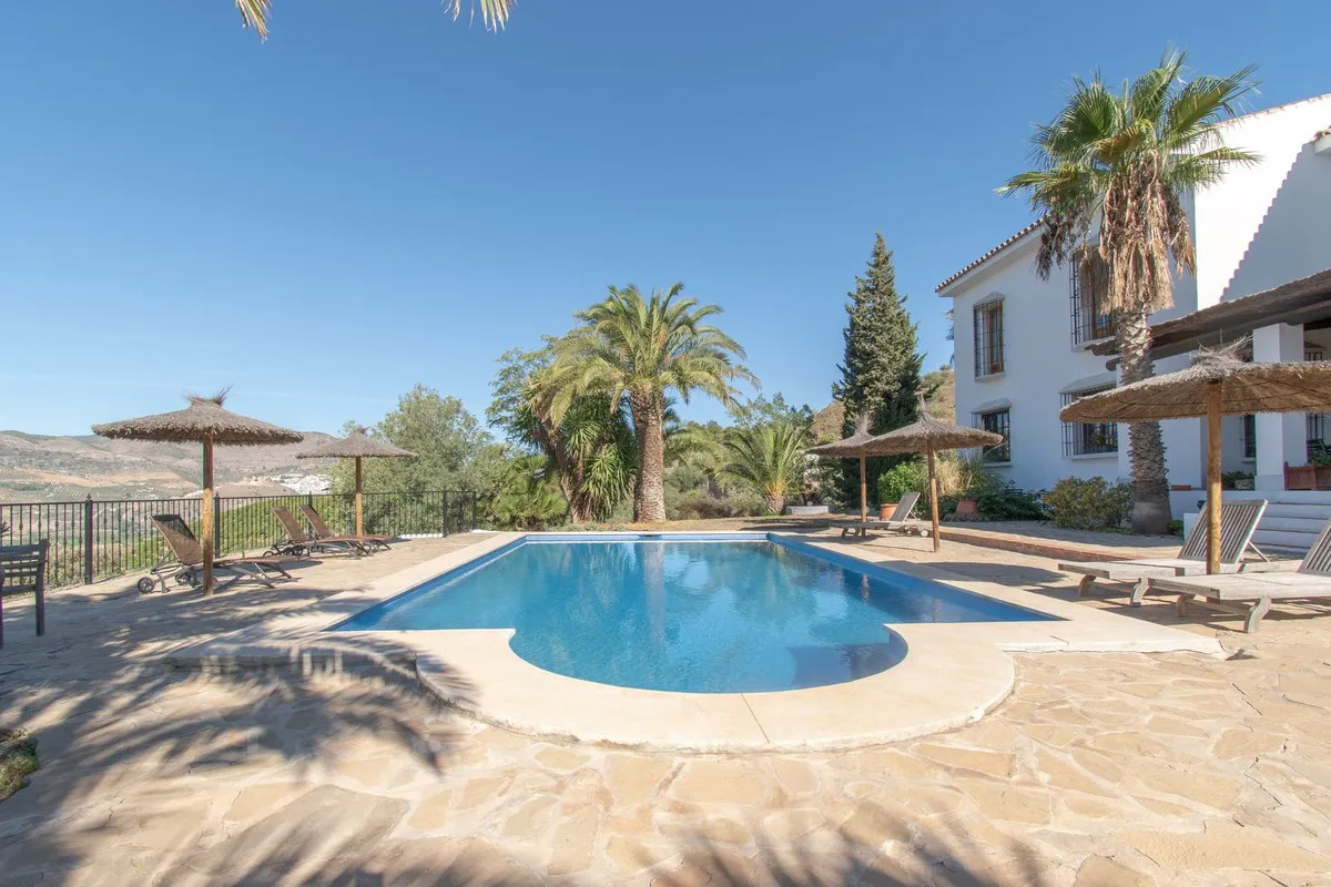 d20522e1-bb96-4033-8789-24d0deb6e64c