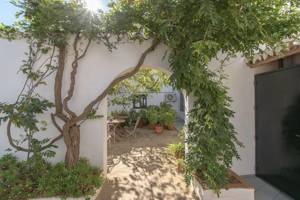 fd0514ee-9040-46df-b6cd-8f62b3d6bb20