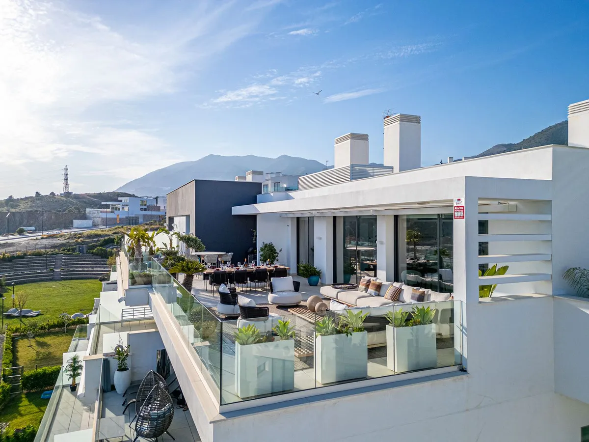 3582fc1e-c7da-4904-9647-6e079ff38579