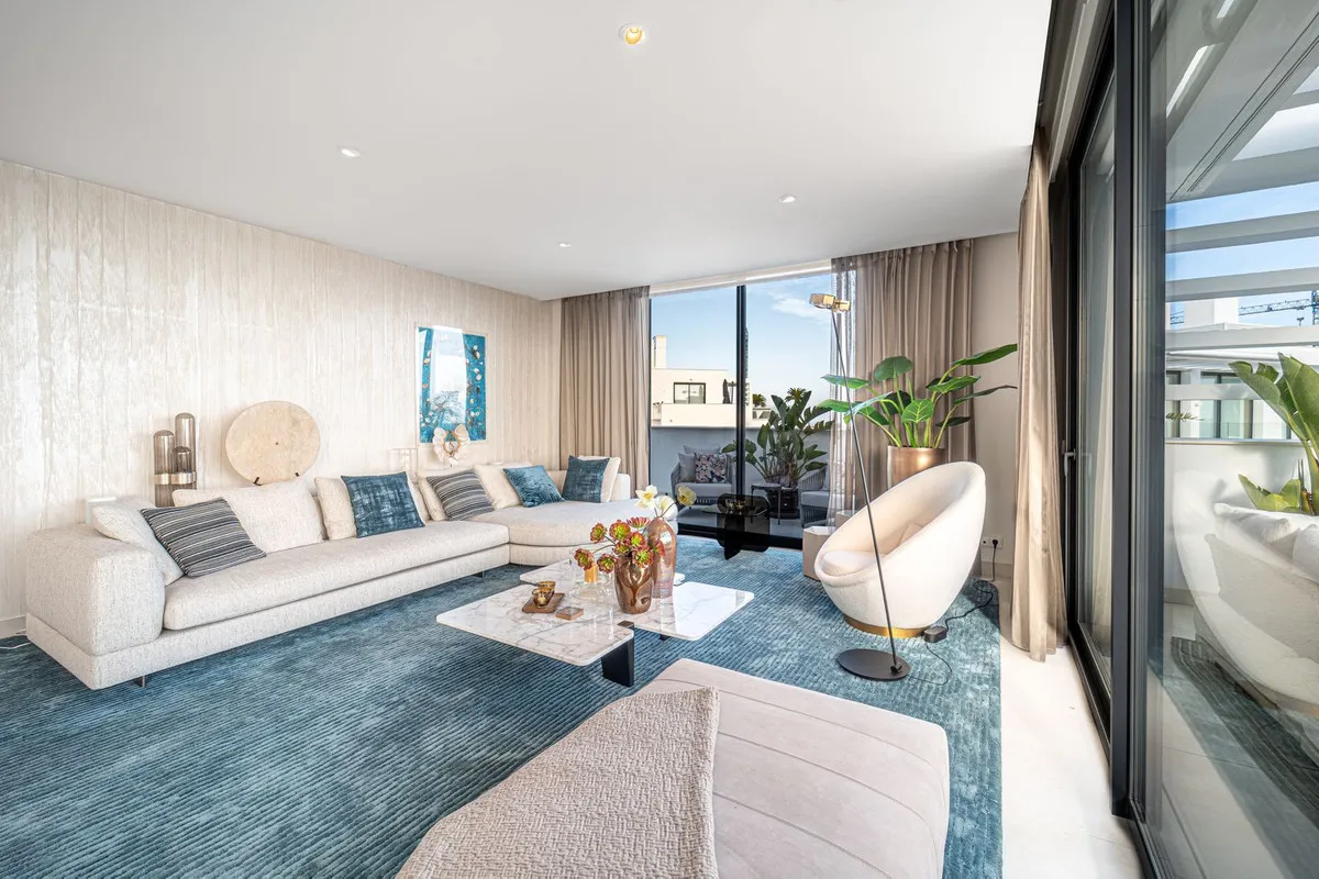 9b7d0ff9-cd7c-4511-ab41-6127f6b8372e