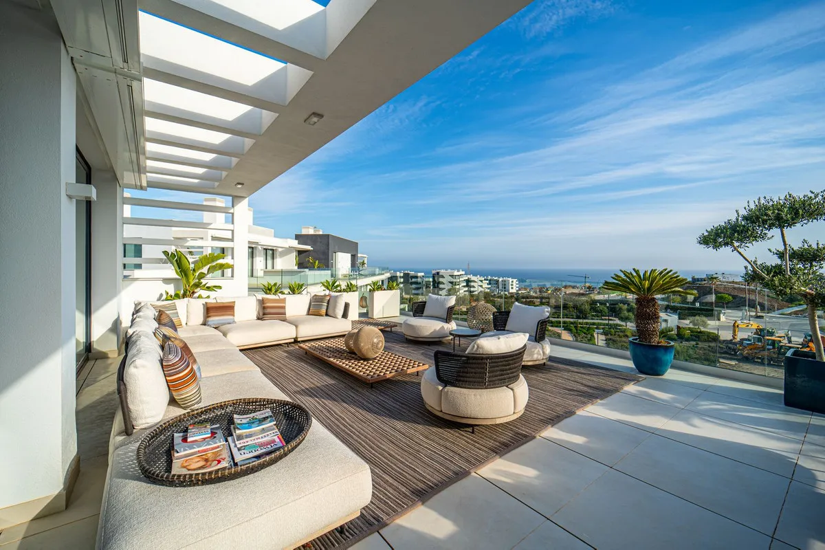 a31a25ff-5755-4a54-b0e8-9615a3db16f8