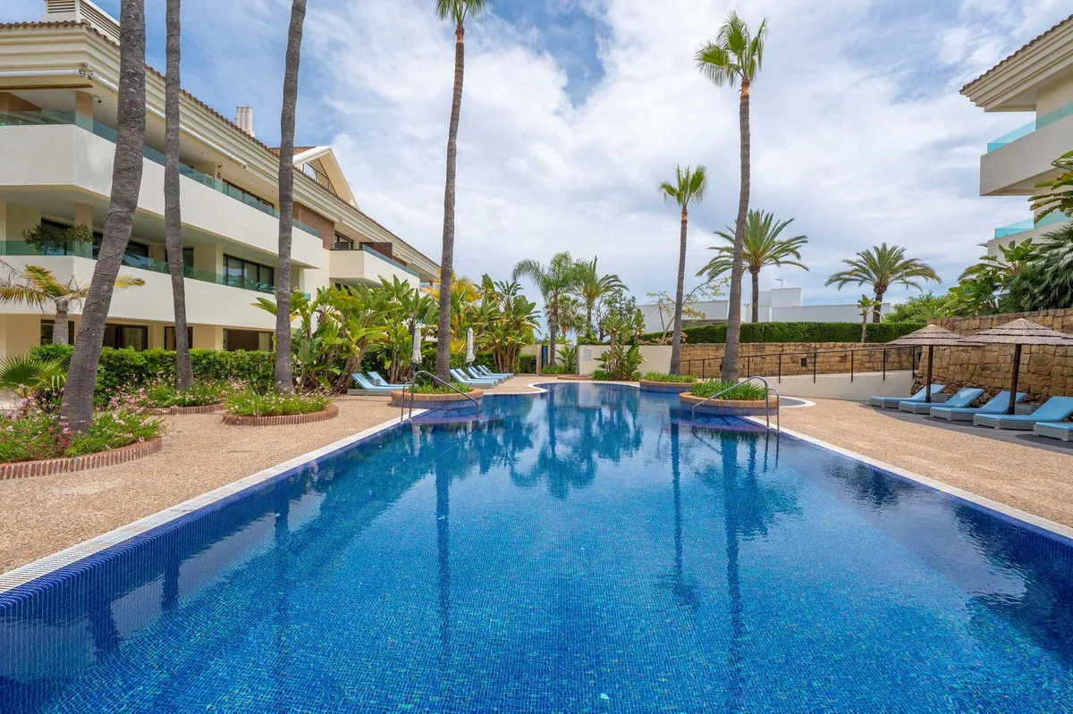 61e86638-5d1e-4093-9982-4f9b5e57193c