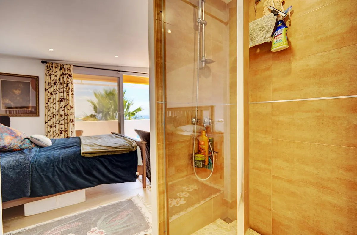 34127a78-cdda-401f-986e-cbe533bbdc7a