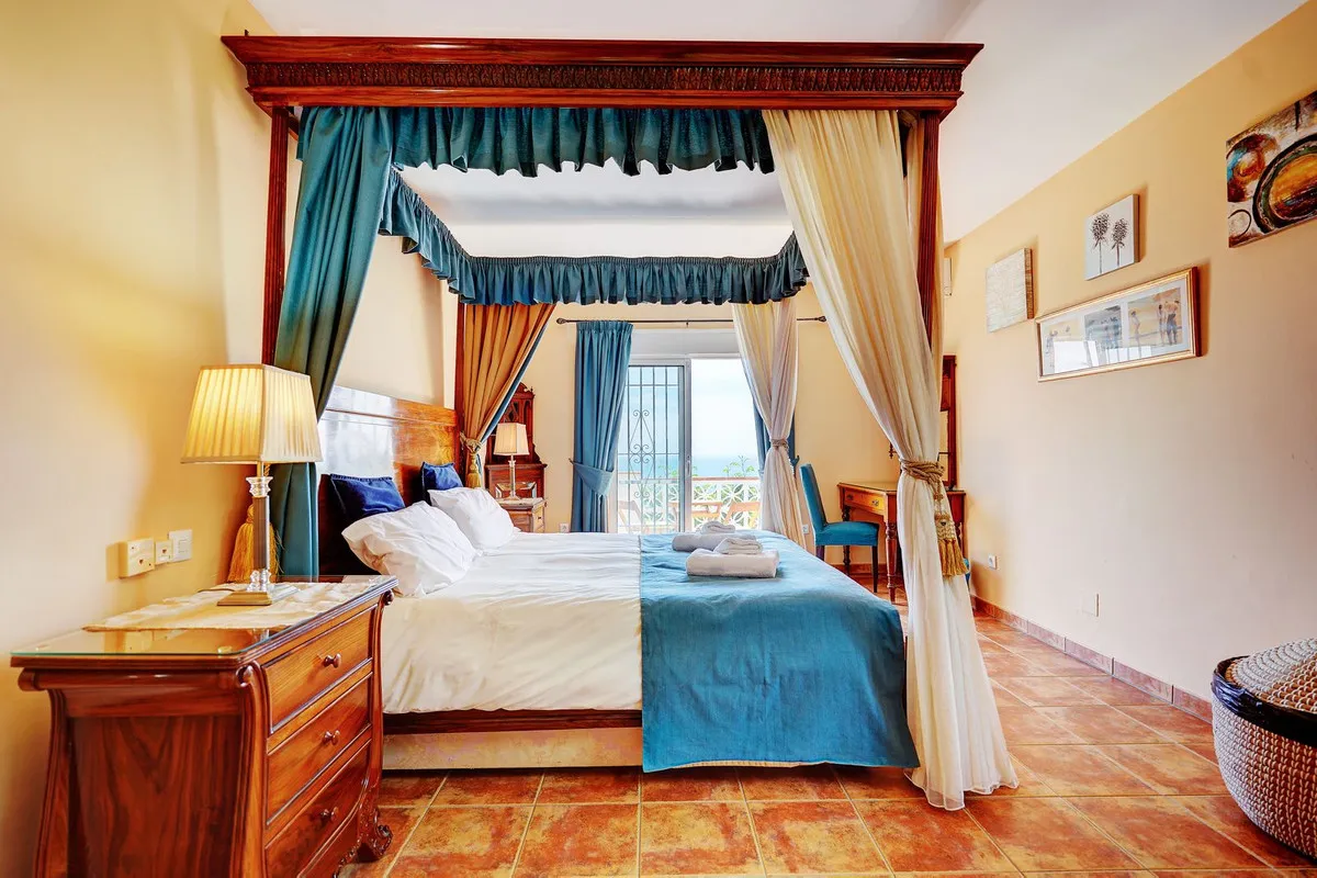 426d016b-2633-4eaa-9418-690b143fc6ff