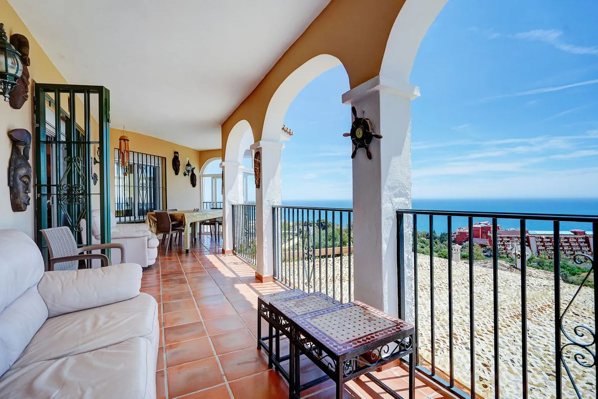 e6956c39-397a-4999-85e7-9dfc064f1acc