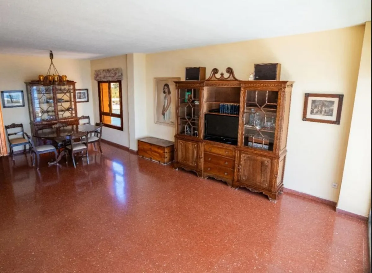 bcb4c56f-e991-42dd-8820-92f3fedb37e8