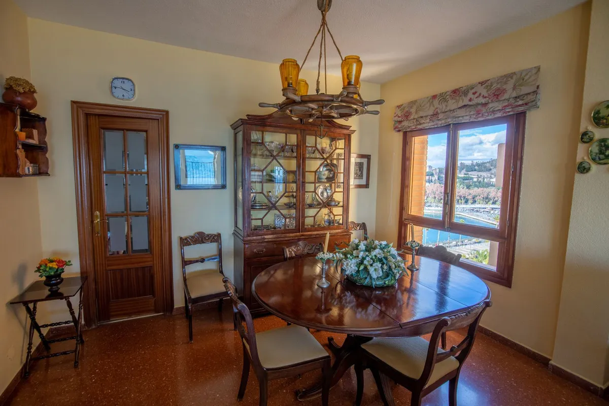 c609e1c1-d54a-4e06-80a1-31601636f362