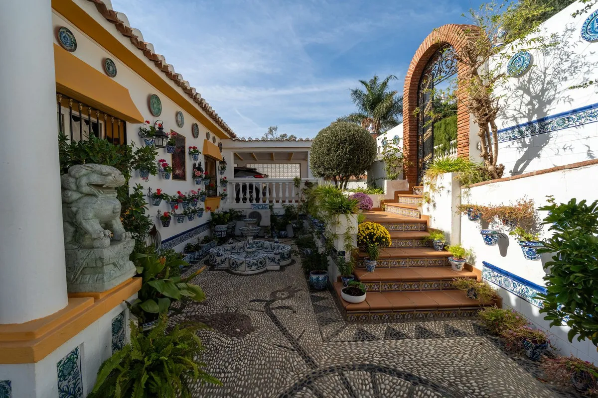 08362378-96c1-4b1b-8885-9ab74dd2c942