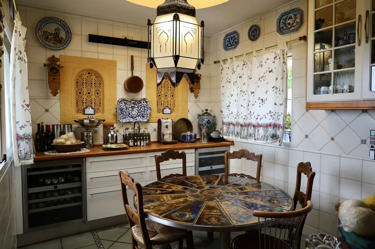 0ccc03cb-c087-4441-9e78-48f6cc9b4d22