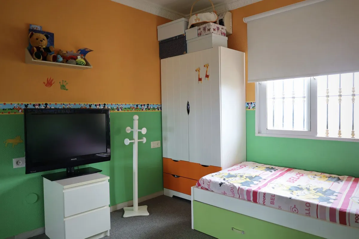 6d609f61-a7ad-4984-8738-1118f4fde28d