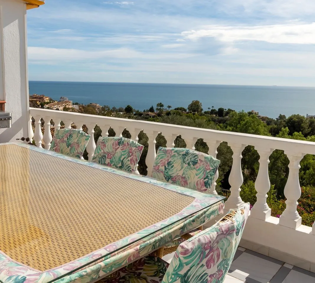 a64f45c5-a9ac-4046-ab35-1ab259af0d49