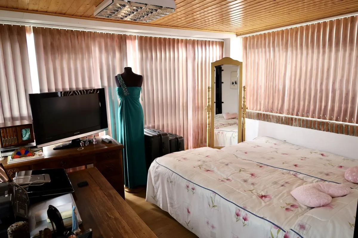 e4911e31-6ffe-4cc2-b18a-676e3808113b