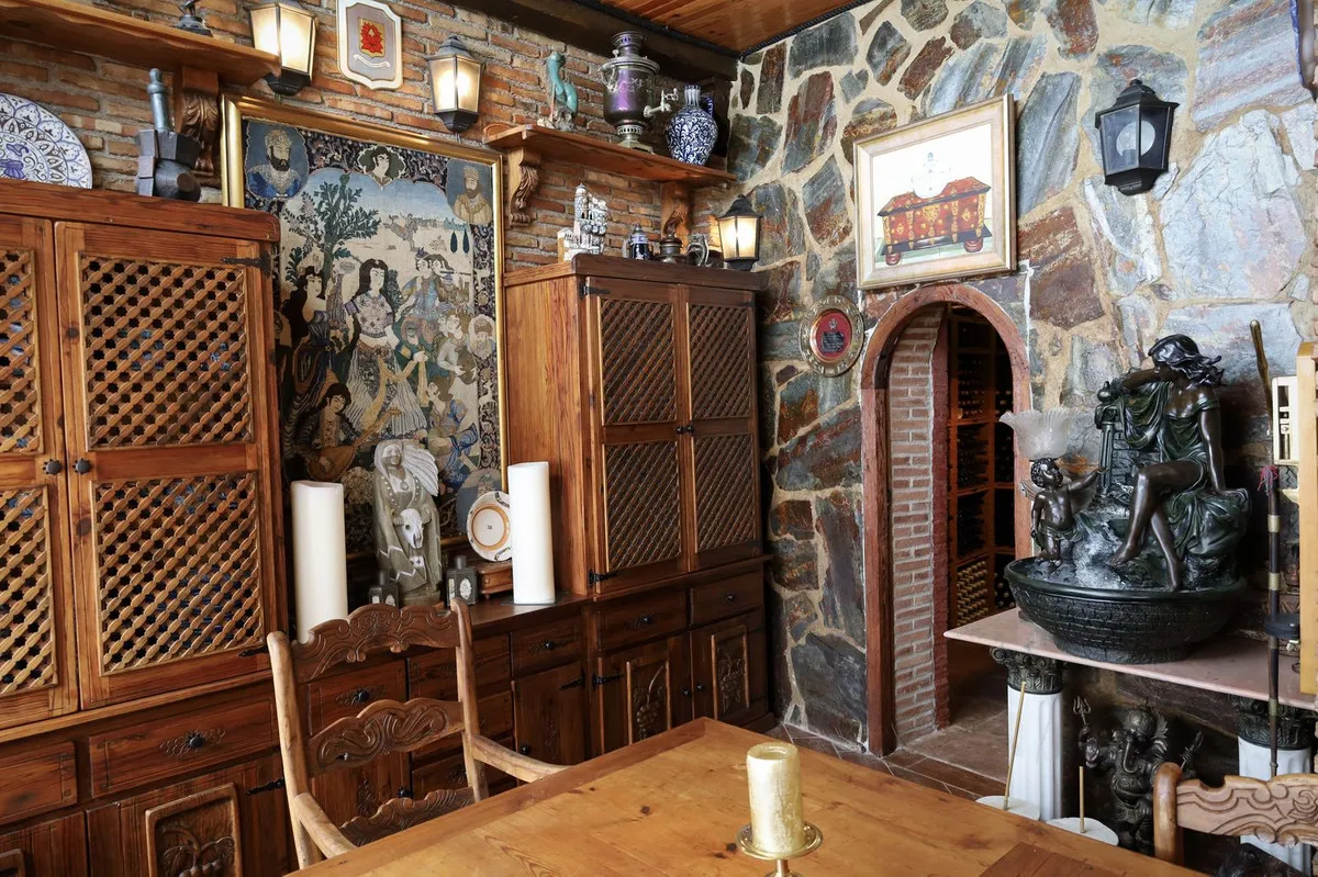 fe47cfcb-7d3d-4926-be77-9a54bdd1b42c