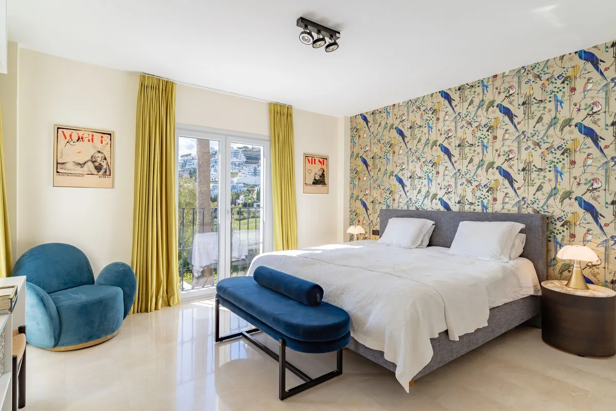 71624e77-445f-4917-9d40-244c6c7601ad