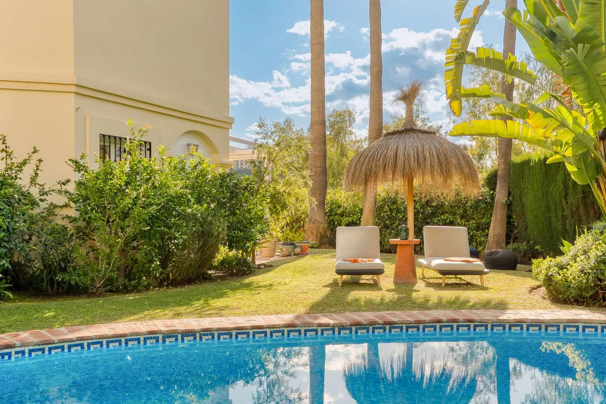 c7cb17f0-7ffc-4fc4-a150-a478b8f25cda