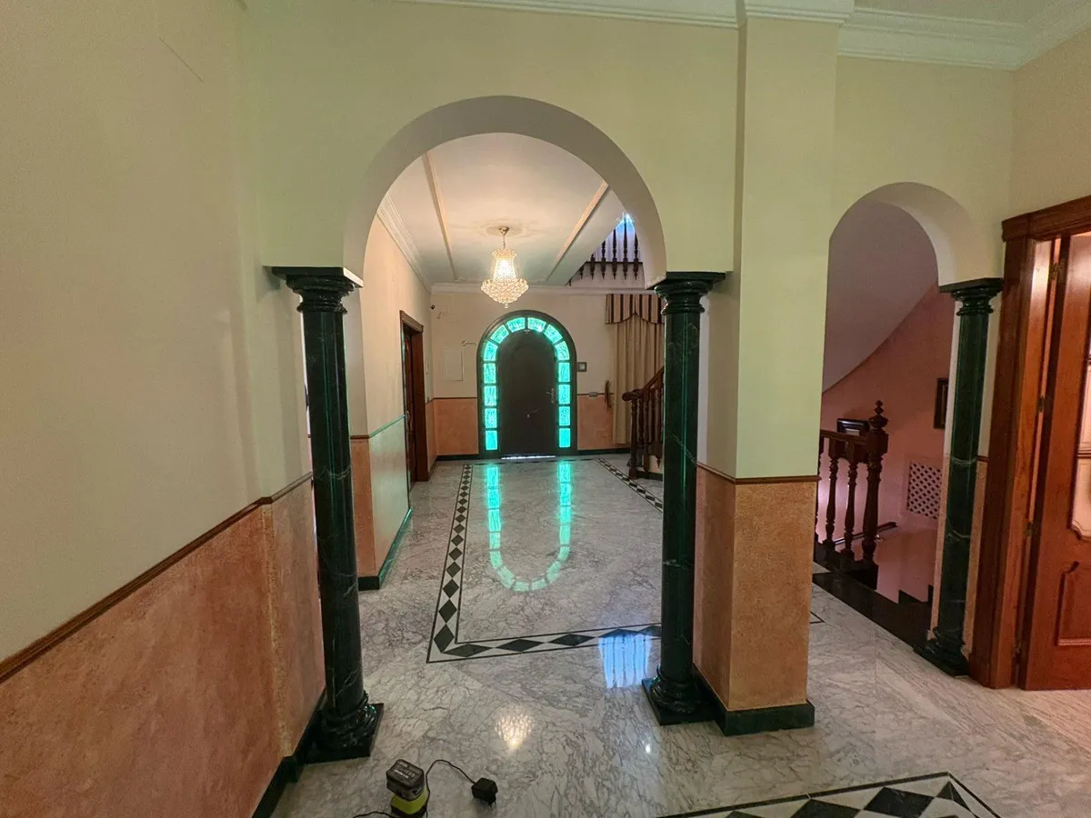 20e61946-a033-4d5d-8c2a-045a0d14dc58