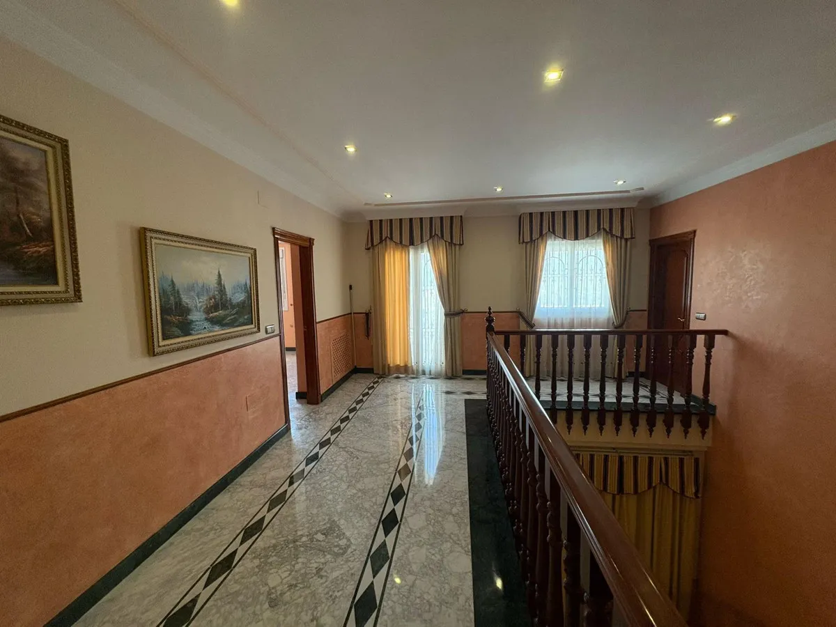 7c15b92b-b2c6-4739-9a91-3a3dec2249f4