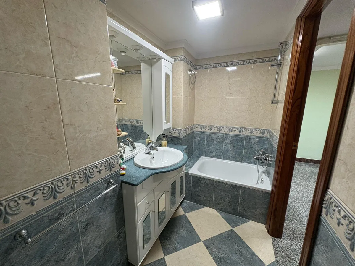 973ae8cb-42c1-4d41-abcf-031a9bd94692