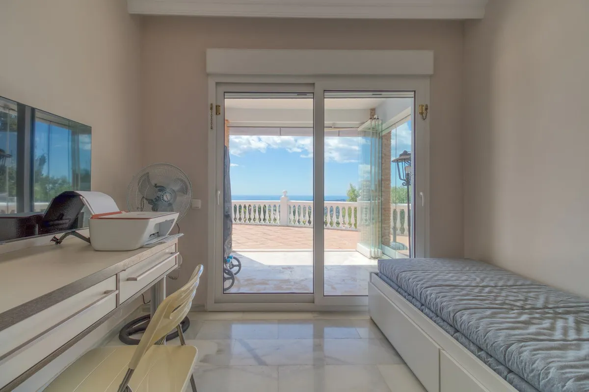 981be467-20b6-4a2c-8d23-039fe4accec1