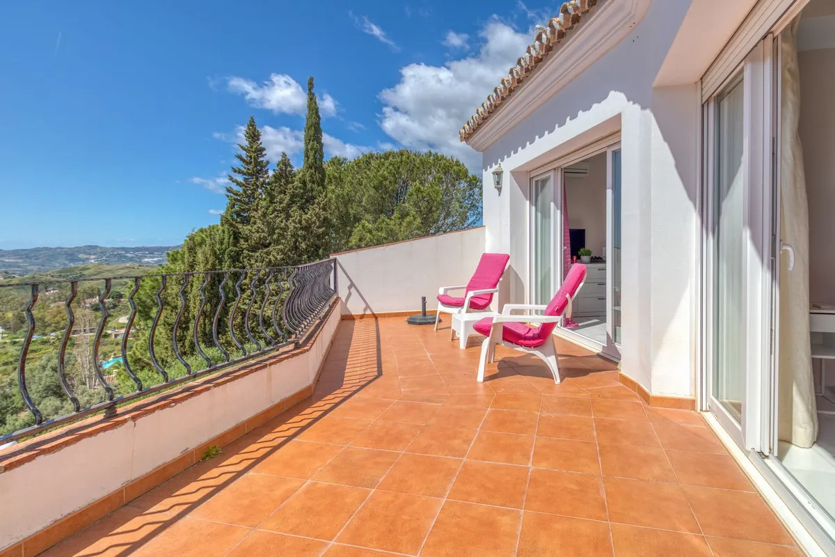 db8748de-521f-4ed7-bcfe-245be8a3ac4c