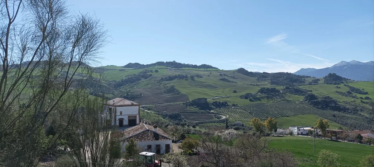 aef4100d-d818-424b-abd8-90ac392dca59