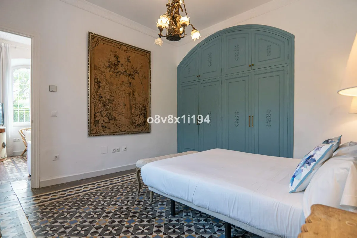 a6446de5-0c18-42f1-b445-1ca1f862c5f7