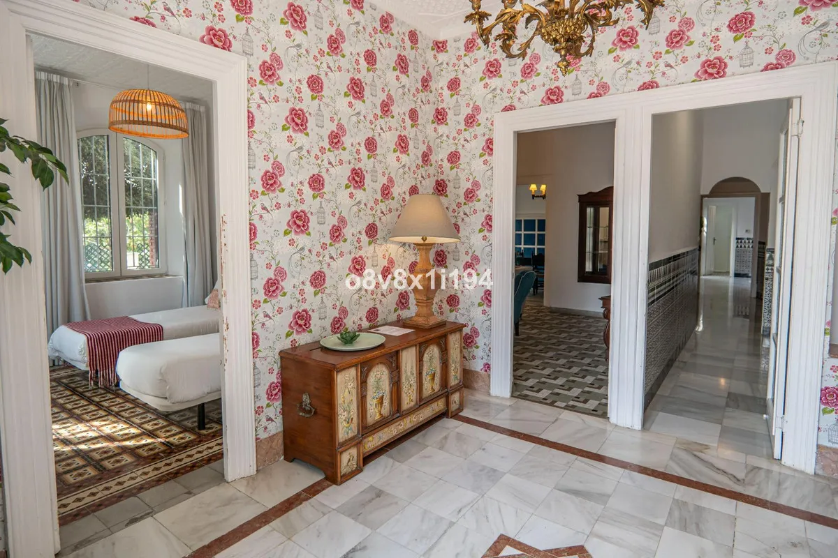 e897327e-4674-4cb7-9bbd-548add1af160