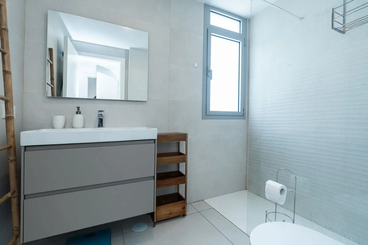 33a0026d-3eeb-45ff-98ad-0d101e0d5979