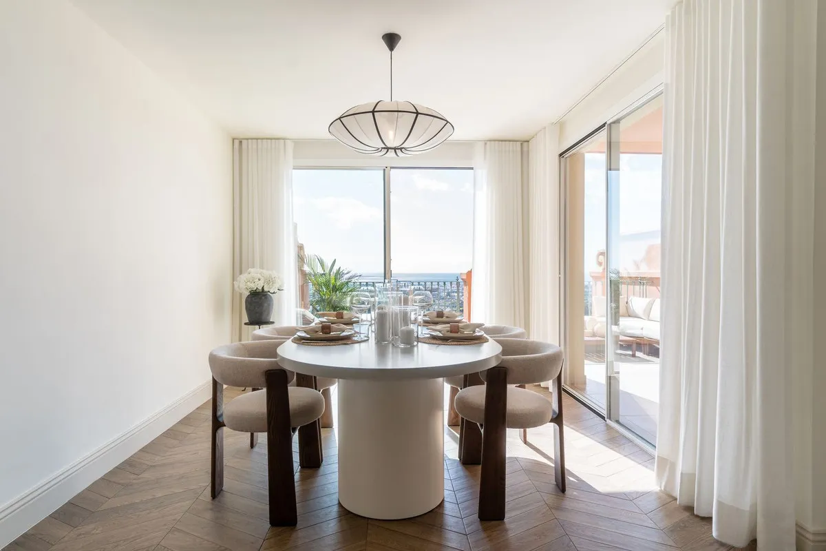 20c9302e-b5e6-4136-a21a-300e91ed9738