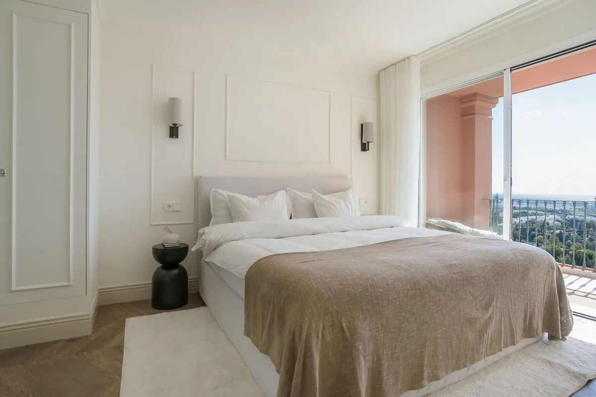 c7432bf9-3ae5-4206-ae48-9ba140fecf30