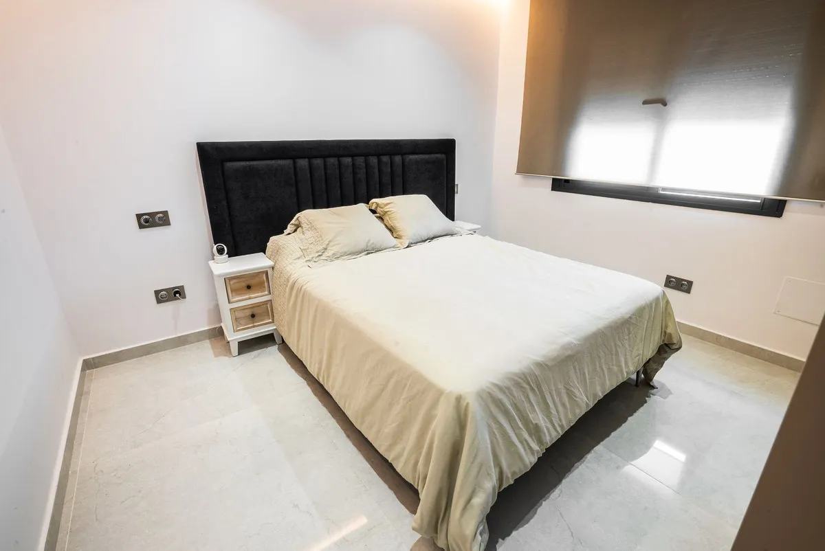 06a2c047-b864-4ab5-8849-a59b31fccae1