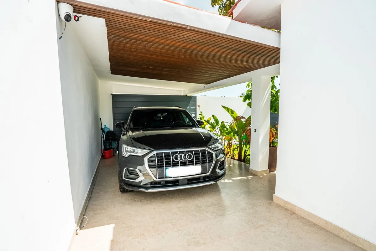 153a6f49-0e14-4602-85d6-a6772608305d