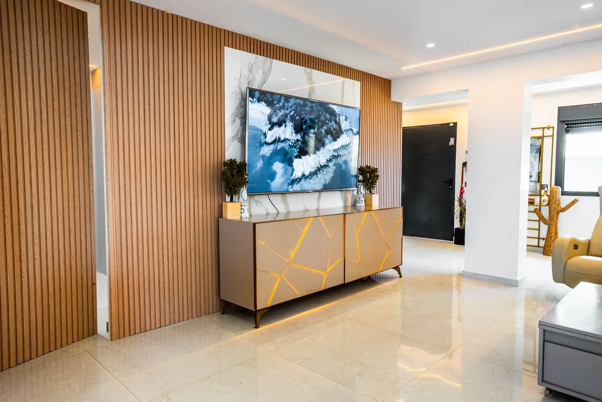 662b70b8-c9cf-4bbf-aa47-6dcd6456982d