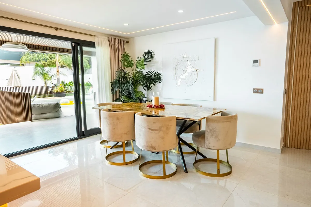 cc01d239-9ee7-4a8d-9868-aa6c80e48b3a