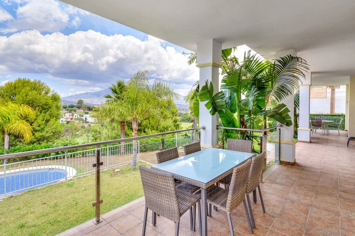 4a2c6071-0537-44f7-a4f6-8185ef6281ef