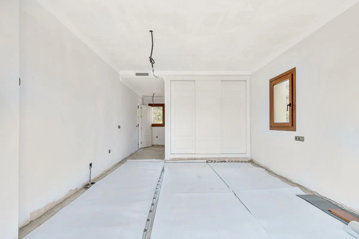 824b8cd4-e22c-4bd9-8b2a-0d9e5ab34a3a