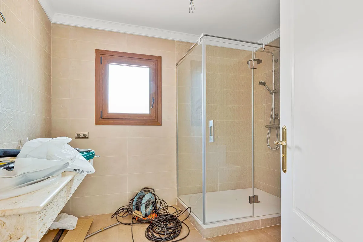 cd036249-8858-42c3-b06d-049360d38fde