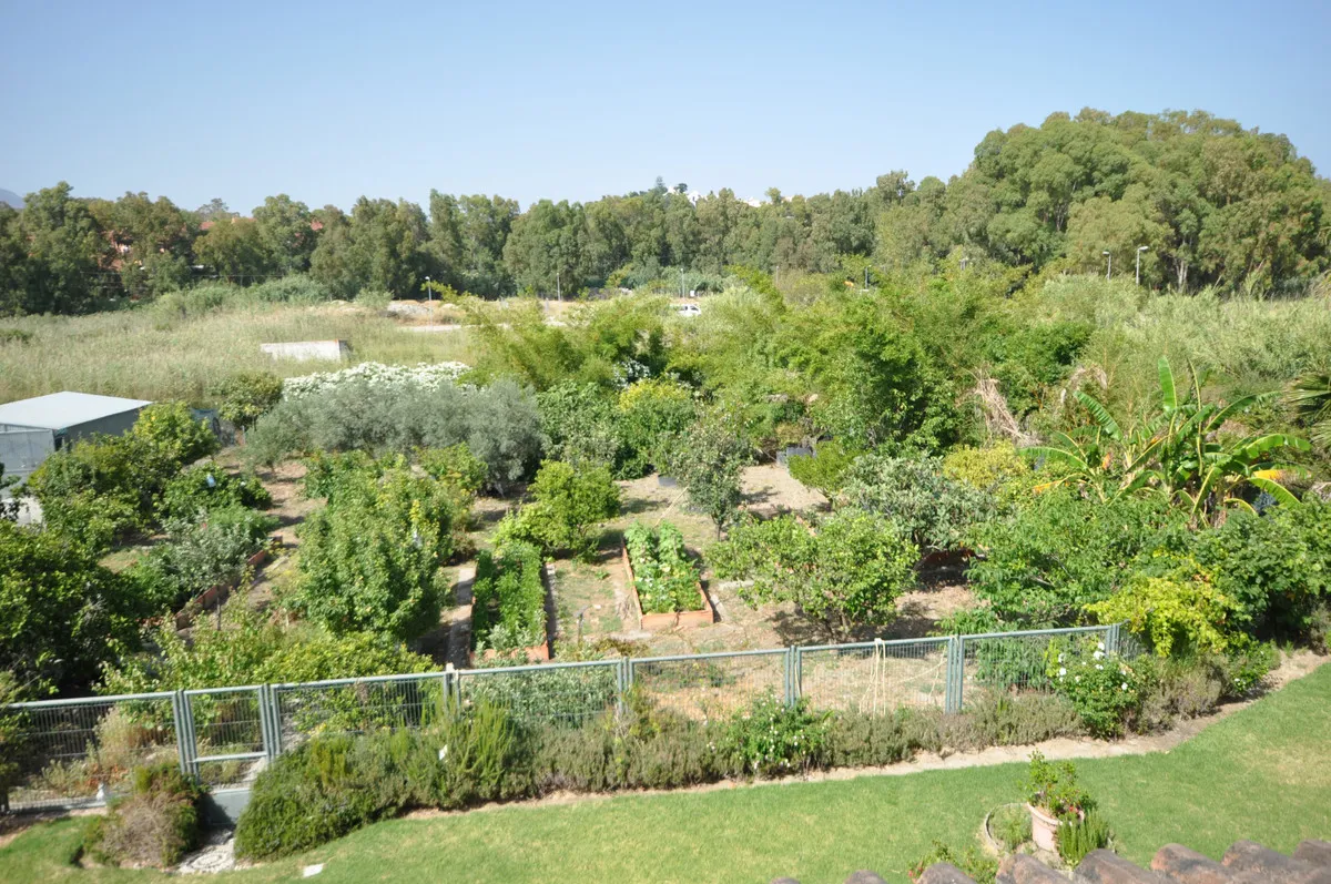 59bac847-d5e4-4b35-a61f-ecb24a13be63