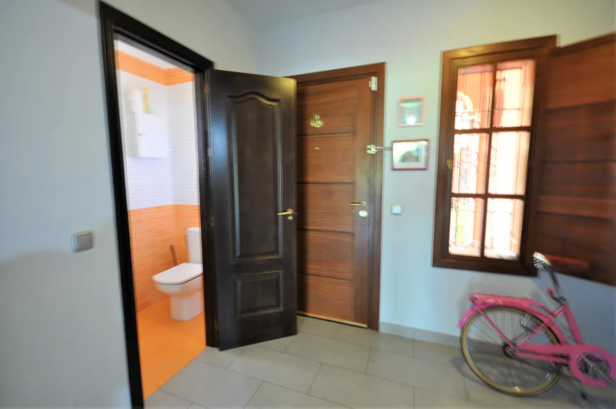 64bc7608-358a-4550-bff6-09cbe79a9021