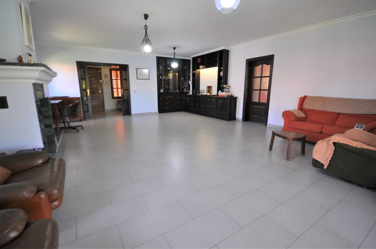 73c9b87d-d546-4b23-ba2f-ea5142ef4973