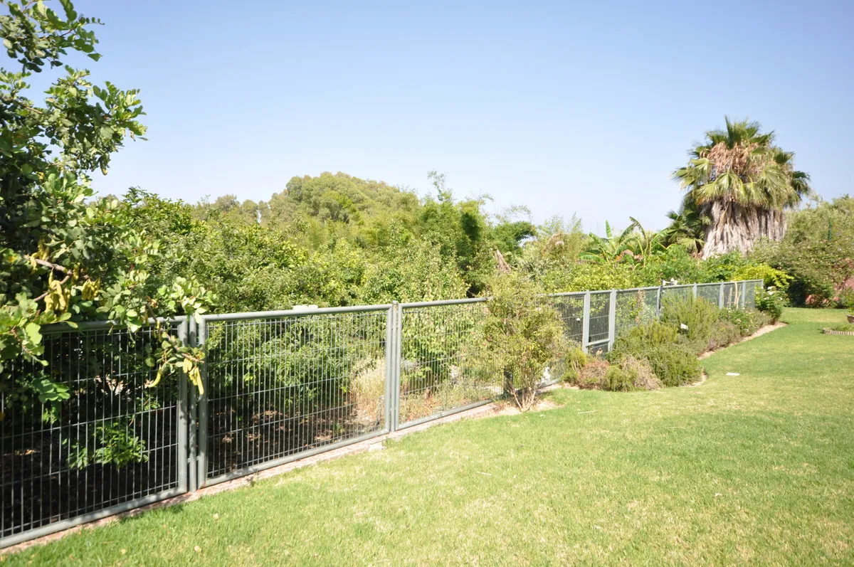 b0510e55-652f-432f-b1cb-ed64f2569327