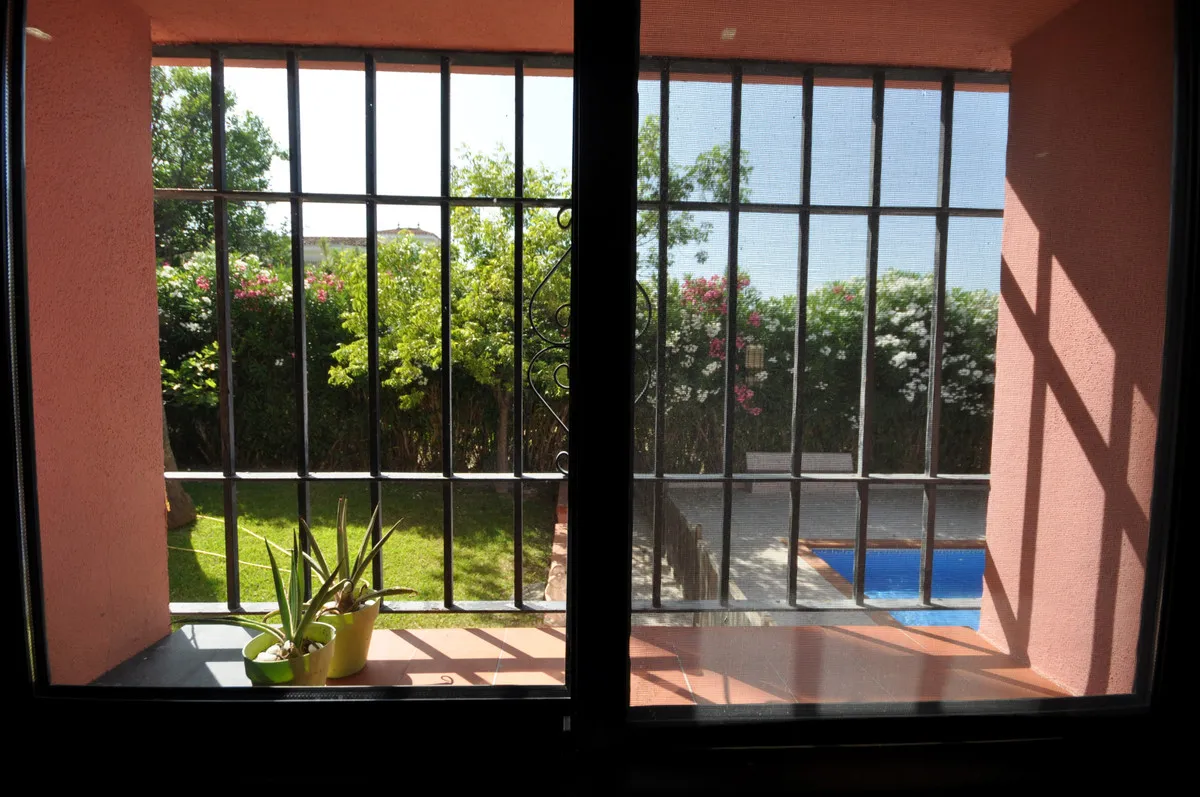 ed57baf3-408e-4b65-b8a7-a6d28d6fe7b4