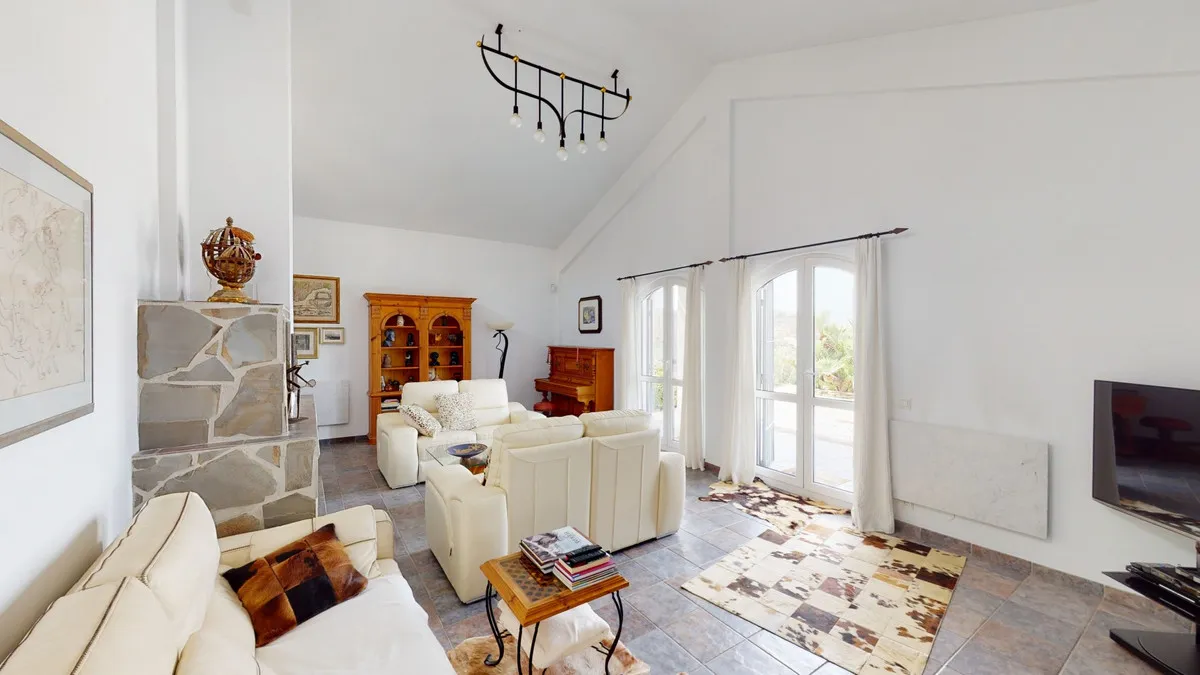 039c1e07-da3b-42f0-a5df-208faae824cf