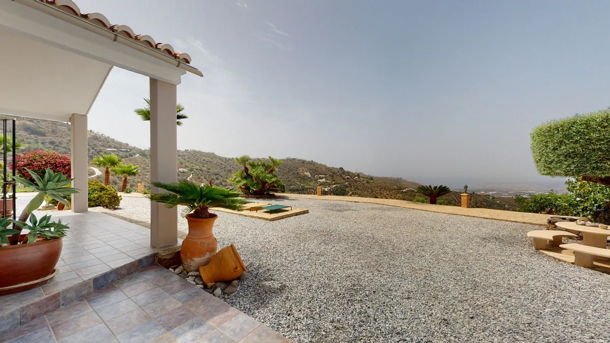 08057765-c37f-40af-a17e-f54754b8e8b8