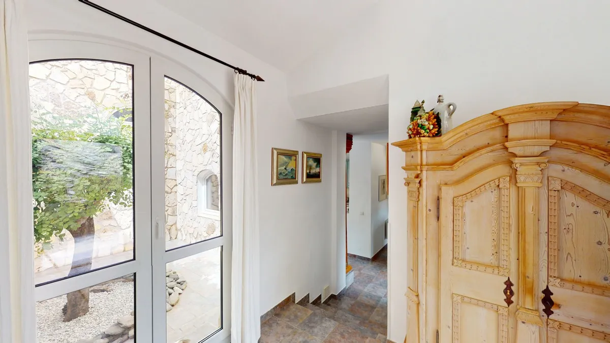 46d72ece-6c6d-46bc-9d42-2ae3b121c94d