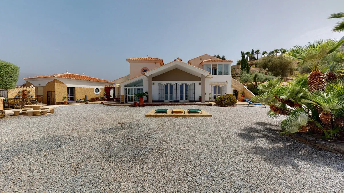 68ed901d-e024-4b0b-8e6b-9e0fda10b8de