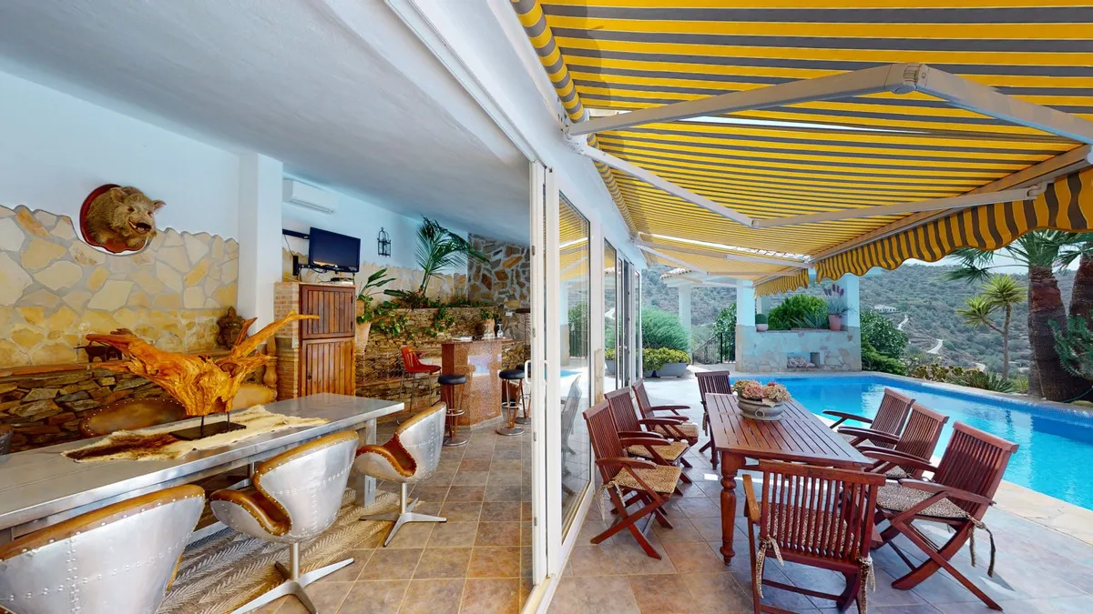 6cd9a39c-6961-4728-8732-96427164ae62