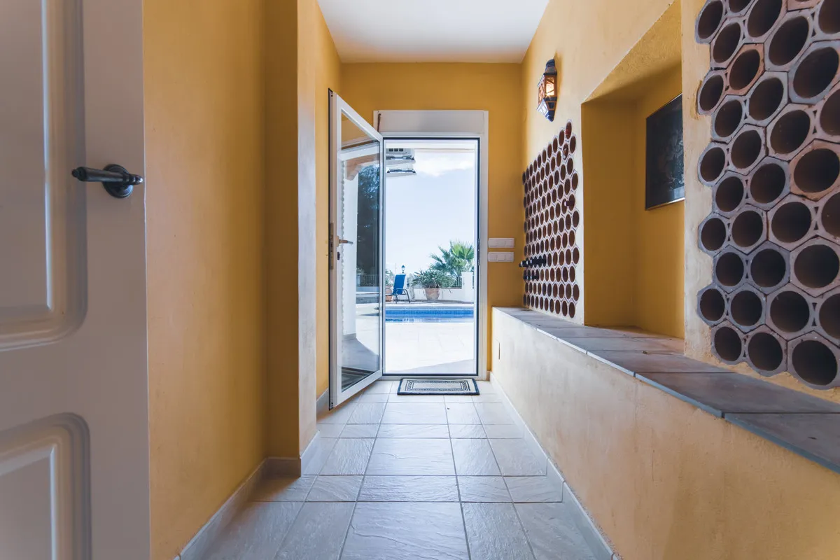 941e4e3d-06d3-4314-9b8b-d8dacb17f168