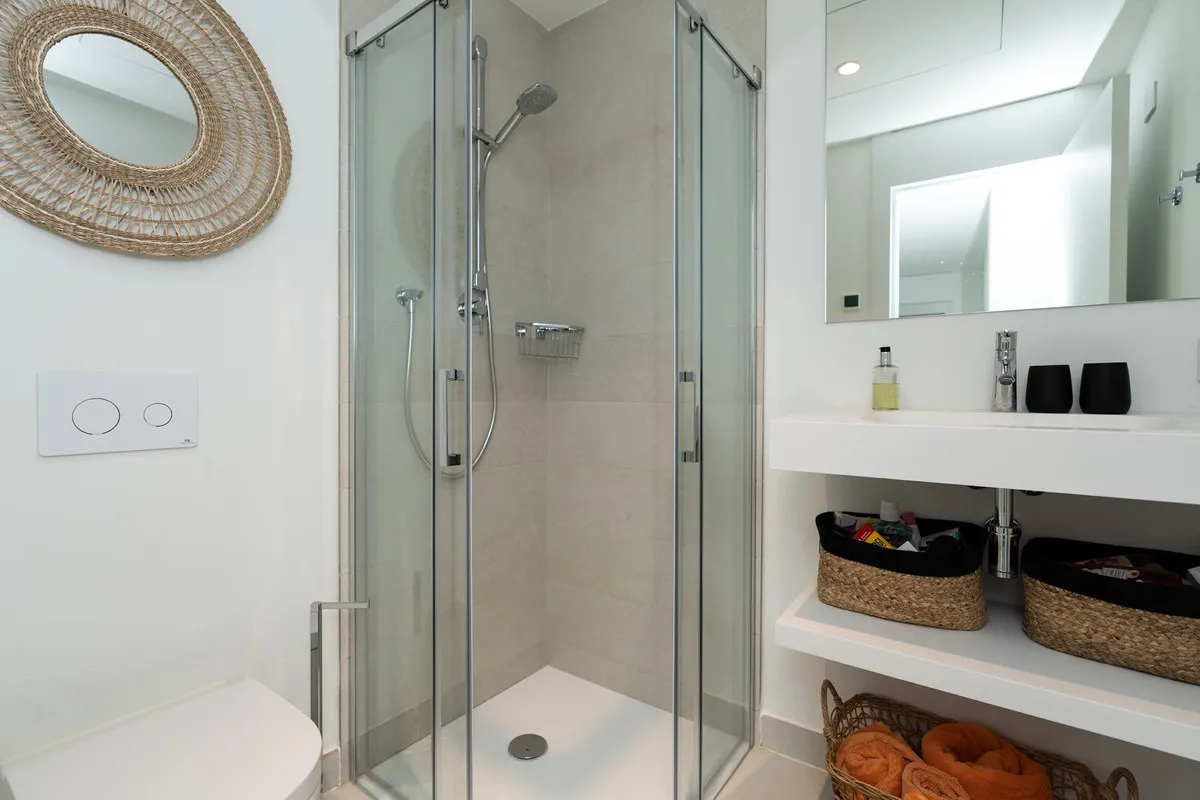 0b7b698f-2f5f-4a51-a881-1355bddffb0a