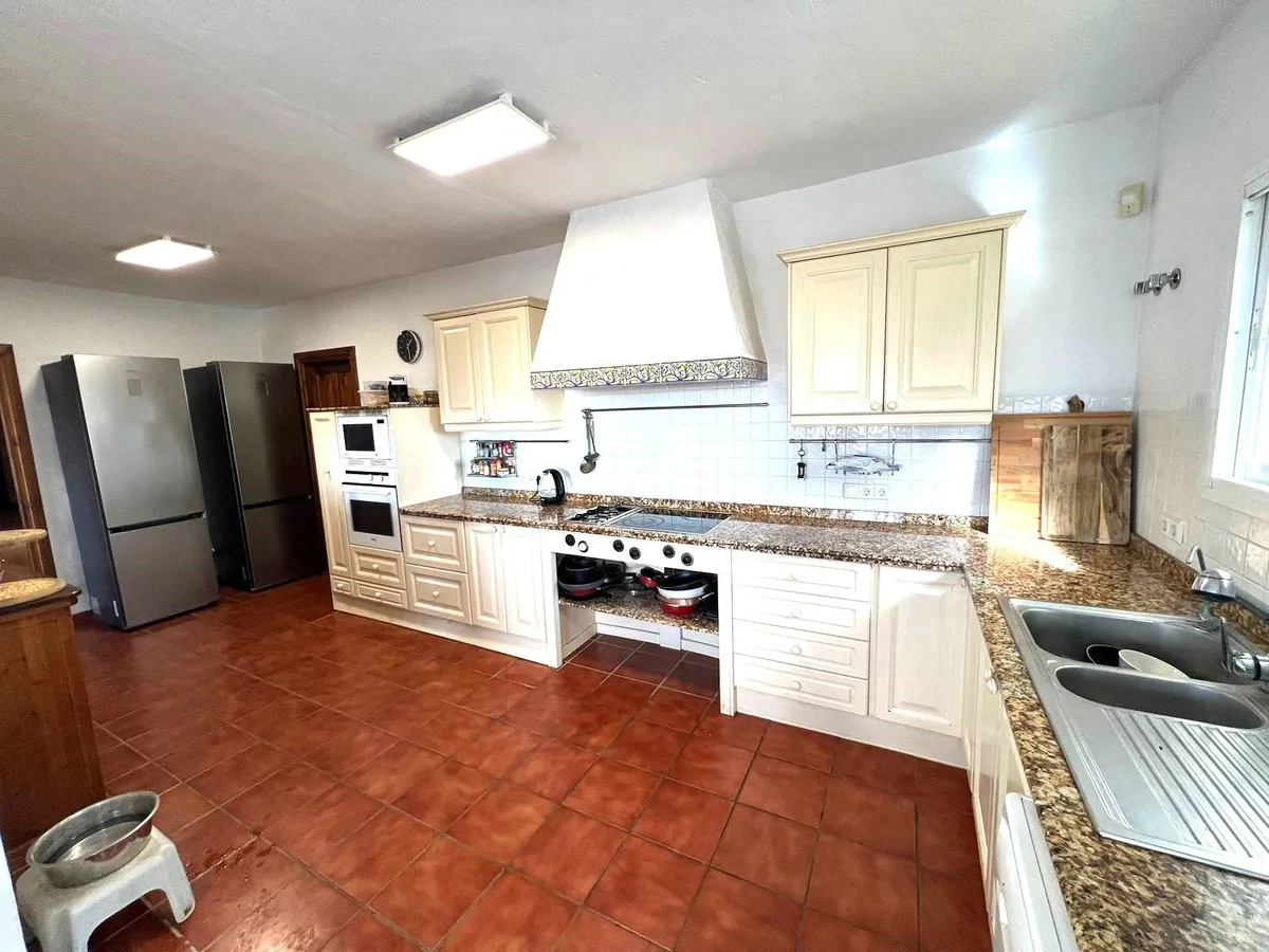 44166d84-a62f-44e8-9daf-8c5a356a481c